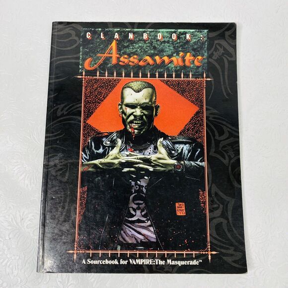 Lot 3 Vampire Magazines Books - Picture 12 of 16